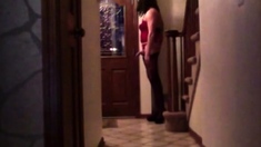 CD Ashlee waiting for pizza delivery in her high heels!