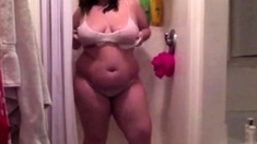 Sexy BBW Stripping in the shower - CassianoBR