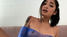 Amateur Webcam Babes Going Solo