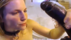Lovely Amateur teen brunette masturbating outdoor