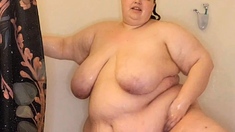 Amateur webcam girl masturbate big dildo