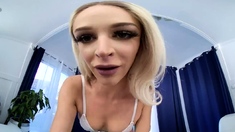 Blonde Babe Emma Hix Wants To Fuck You Again